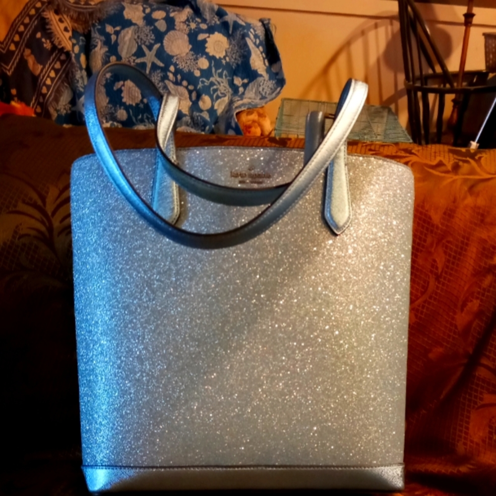 Kate Spade glitter purse excellent use condition